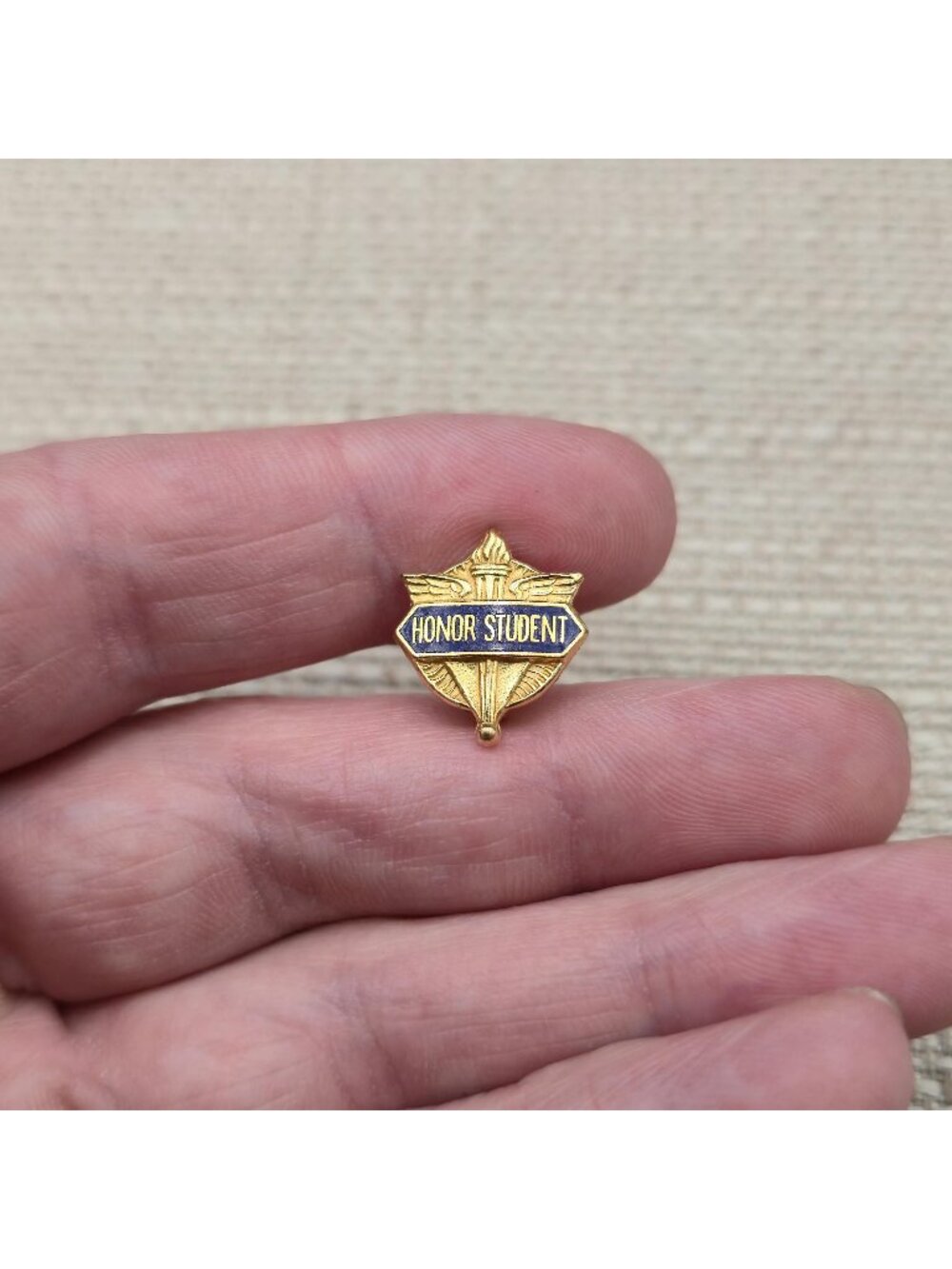 Vintage Torch Honor Student Academic Achievement Lapel Pin A8662